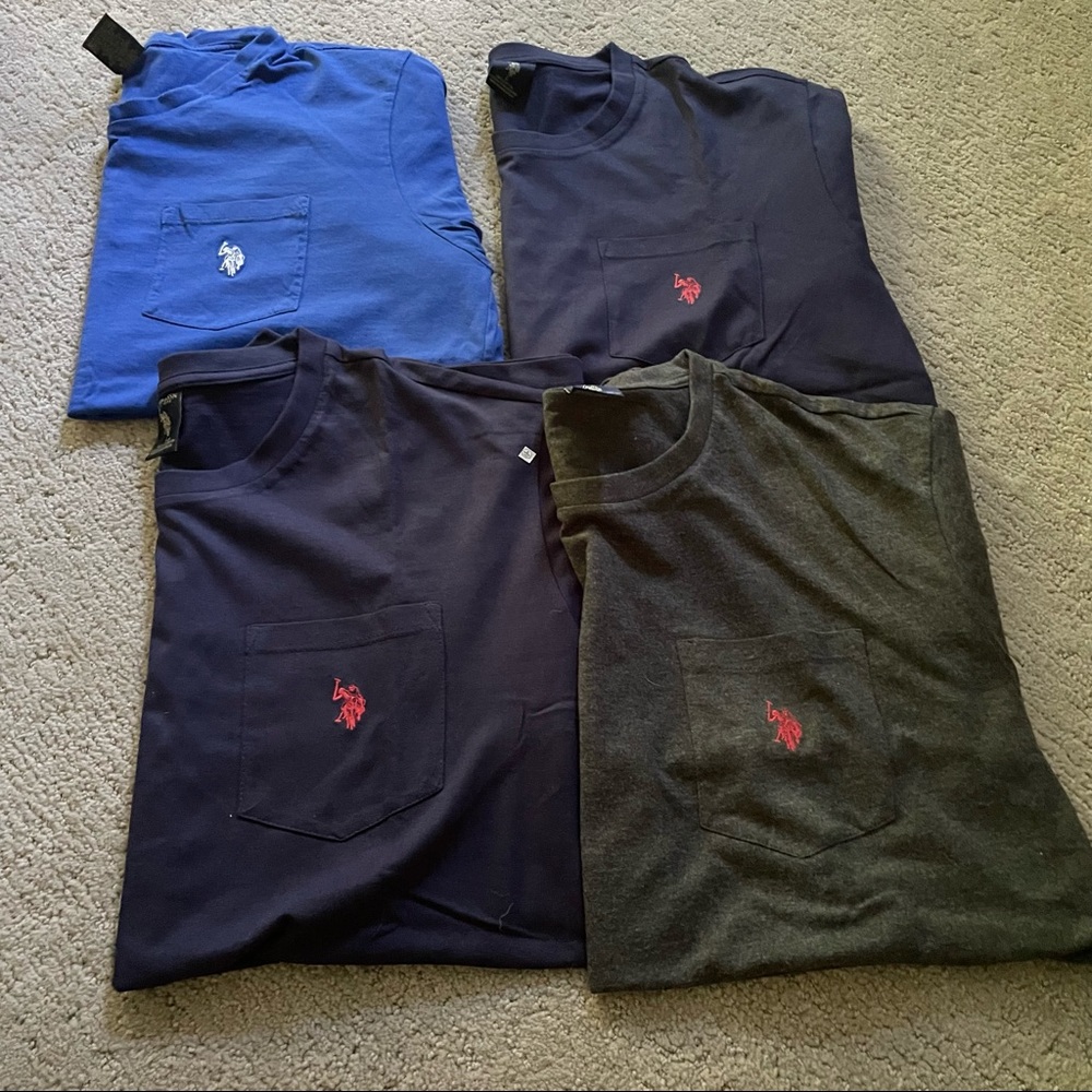 4 mens size large polo shirts
